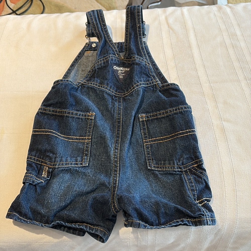Oshkosh B'gosh Denim Overall Shorts 18mo Unisex Excellent Condition - Picture 3 of 8